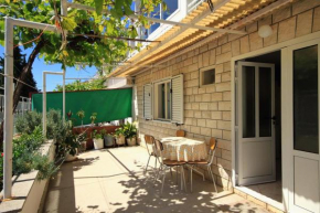 Отель Apartment Hvar 142a  Хвар
